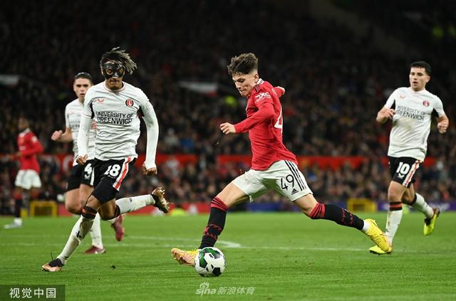 认为球队在 认为球队在